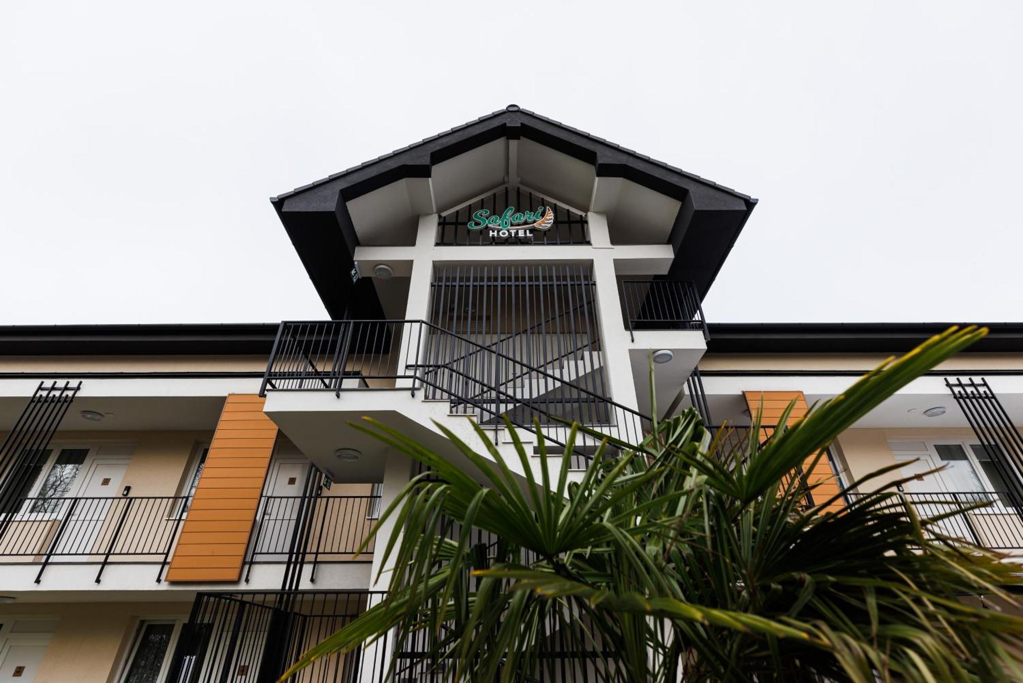 סגד Safari Hotel מראה חיצוני תמונה