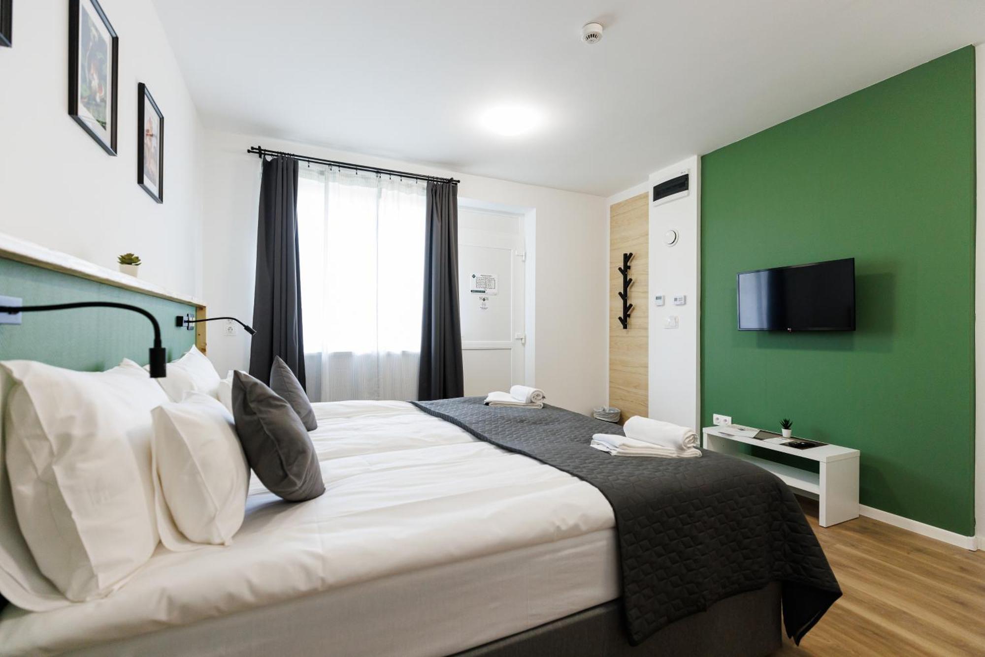 סגד Safari Hotel מראה חיצוני תמונה
